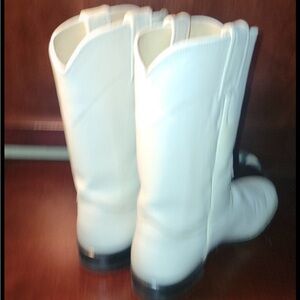 Vintage ivory white Justin boots size 7.5